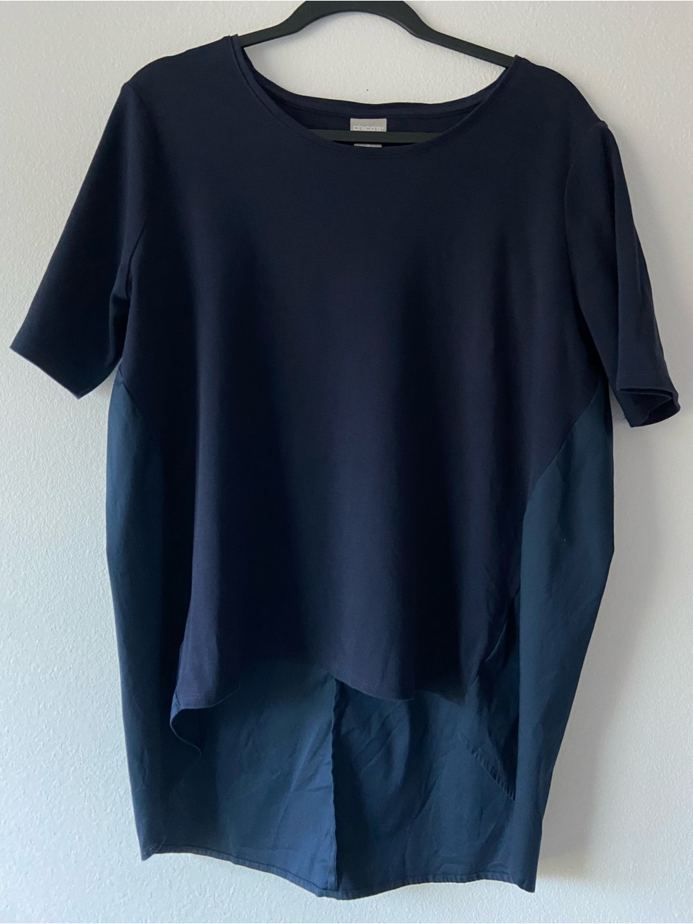 CHICO'S Navy Blue Mixed Media High Low Tunic Top Size 2 Large